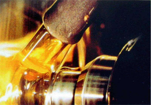 【金属加工】台风雨天，切削液该如何储存？